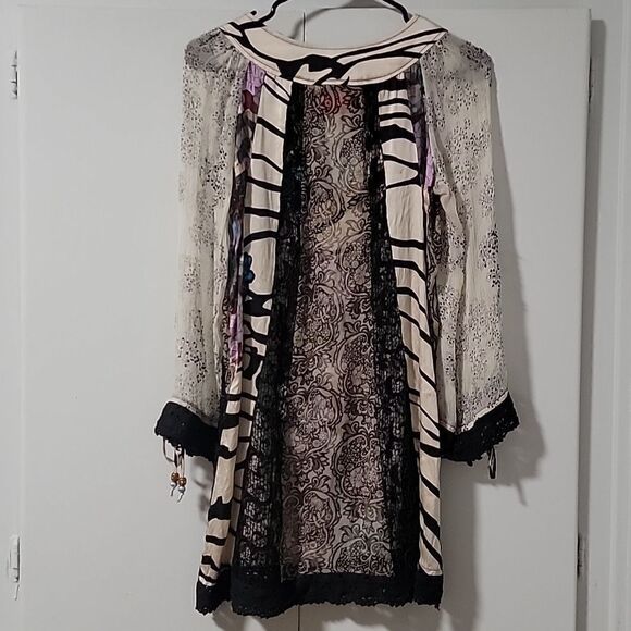 Meghan Dress - Picture 8 of 8